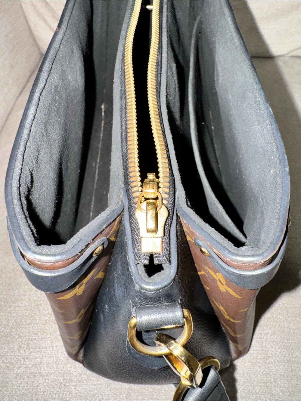 Discontinued Louis Vuitton Brown Monogram Satchel with Black Trim “Soufflot MM” - Picture 7 of 16